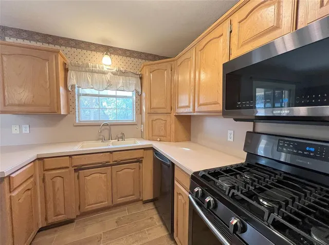 $1,545 | 408 West Morton Avenue, Boyd, TX 76023