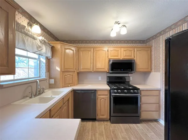 $1,545 | 408 West Morton Avenue, Boyd, TX 76023