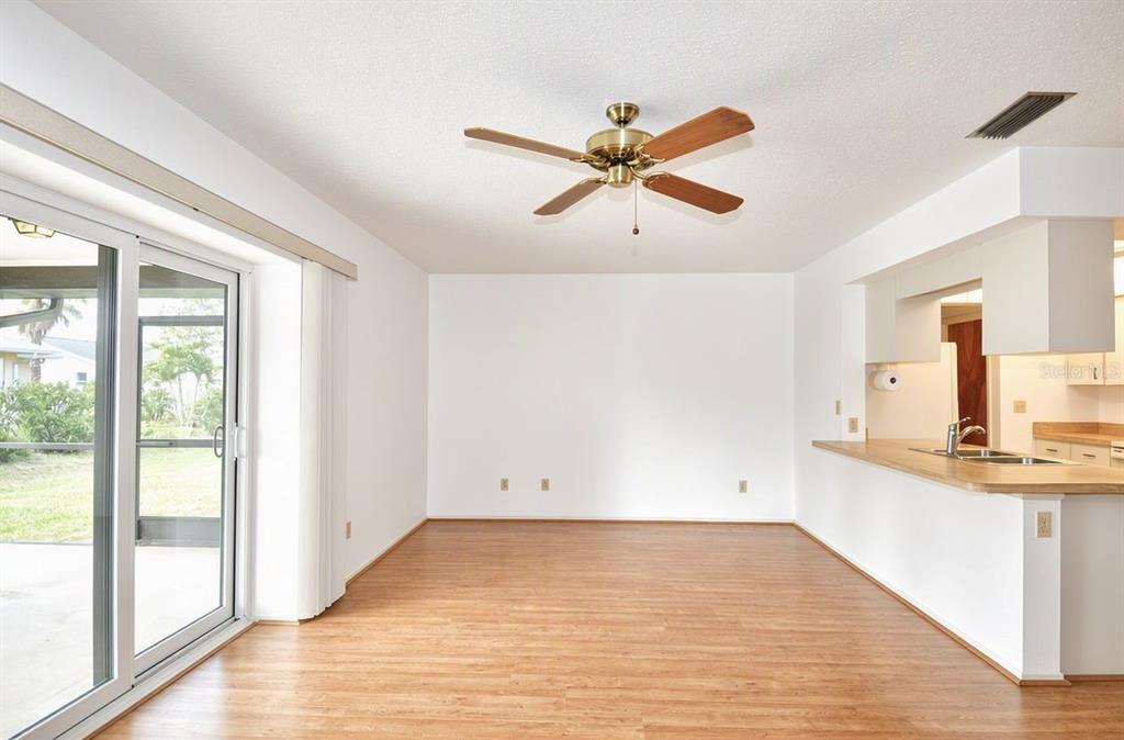 1379 Everest Road Venice, FL 34293 - Photo 18 of 46