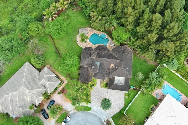 $9,000 | 6301 Southwest 58th Court, Davie, FL 33314