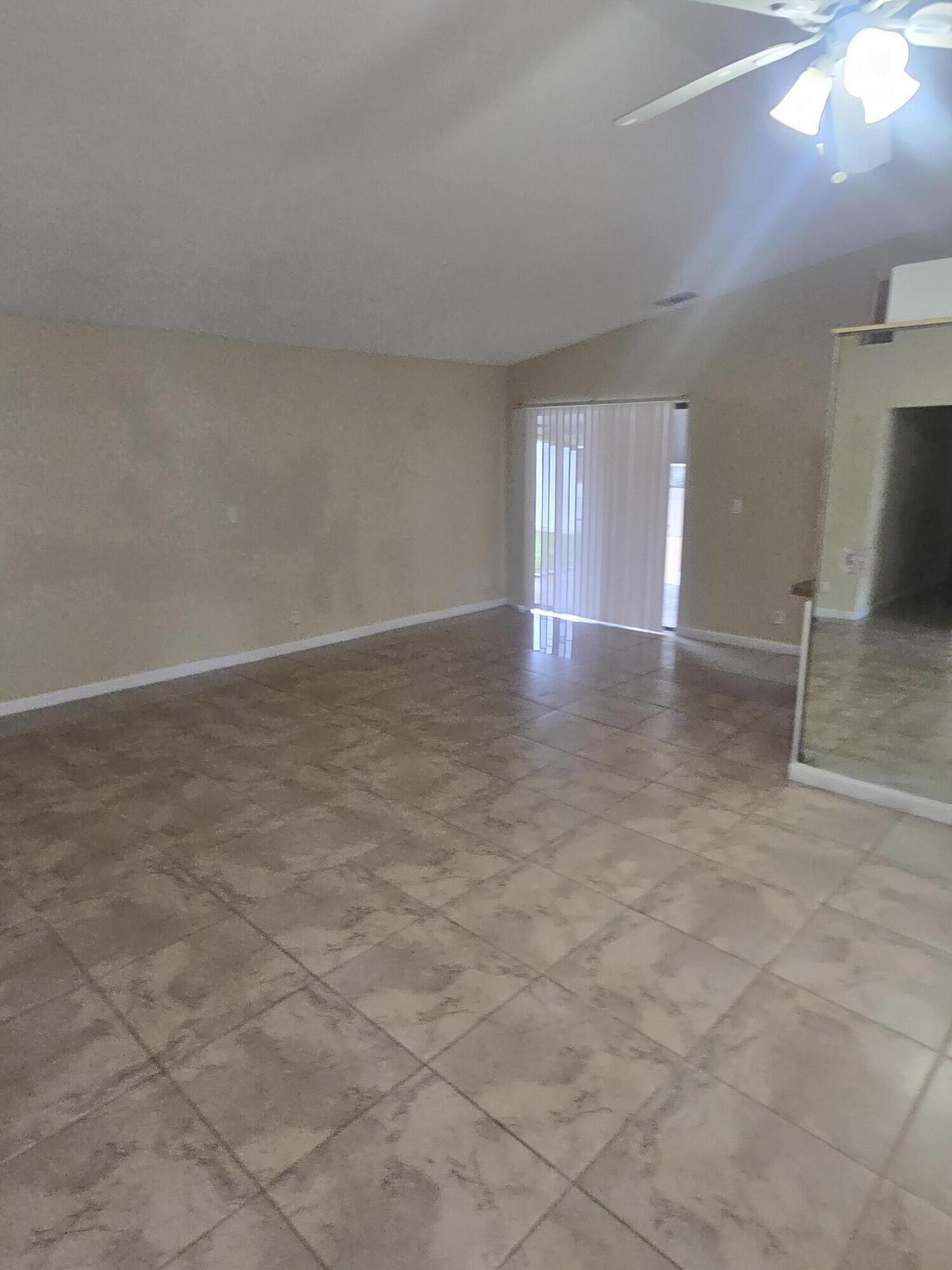 4941 Marbella Road North West Palm Beach, FL 33417 - Photo 3 of 18 pic 4