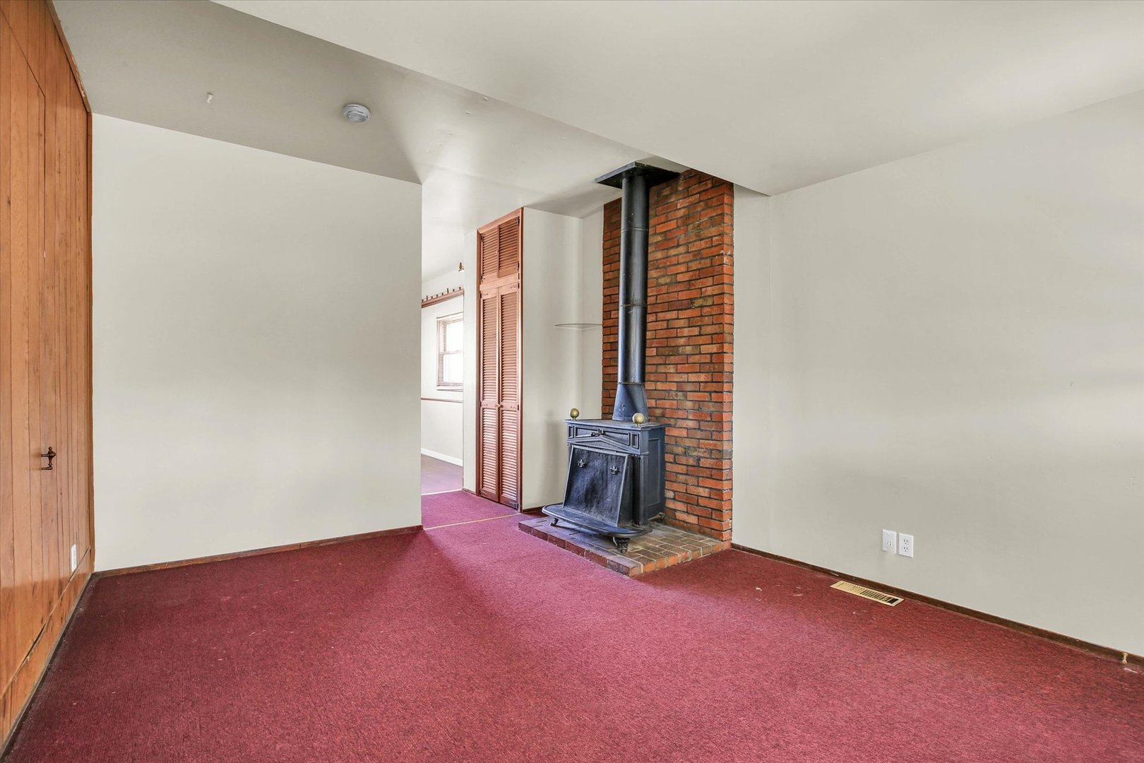 275 Wayside Avenue Decatur, IL 62521 - Photo 14 of 35