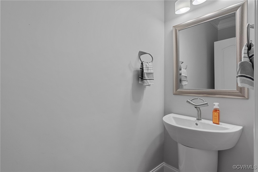 14424 Riverside Drive Ashland, VA 23005 - Photo 18 of 40 View of bathroom