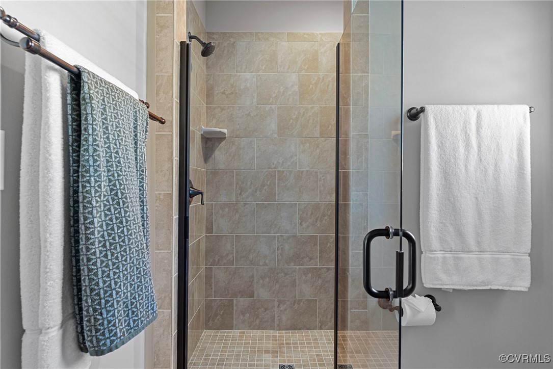14424 Riverside Drive Ashland, VA 23005 - Photo 21 of 40 Full bathroom featuring a shower stall
