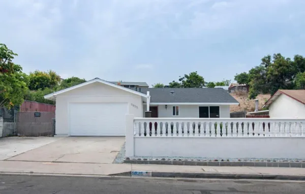 $4,195 | 5835 Division Street, San Diego, CA 92114