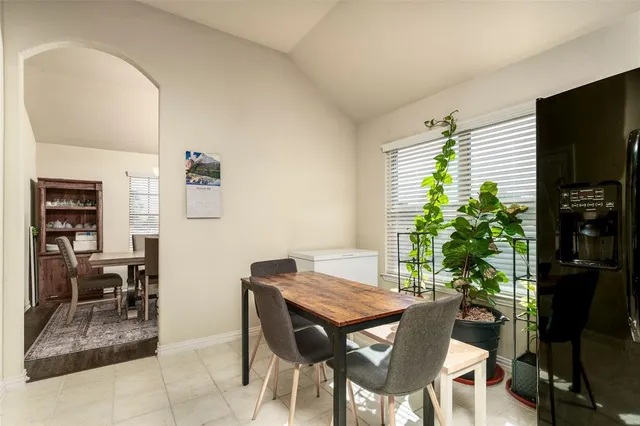 a view of a livingroom with furniture