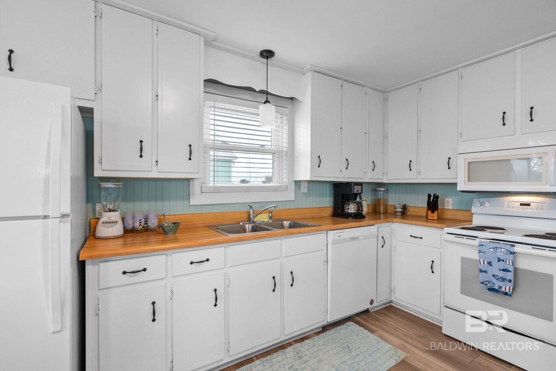 649 Cherokee Road Gulf Shores, AL 36542 - Photo 15 of 41 Gallery Image 15