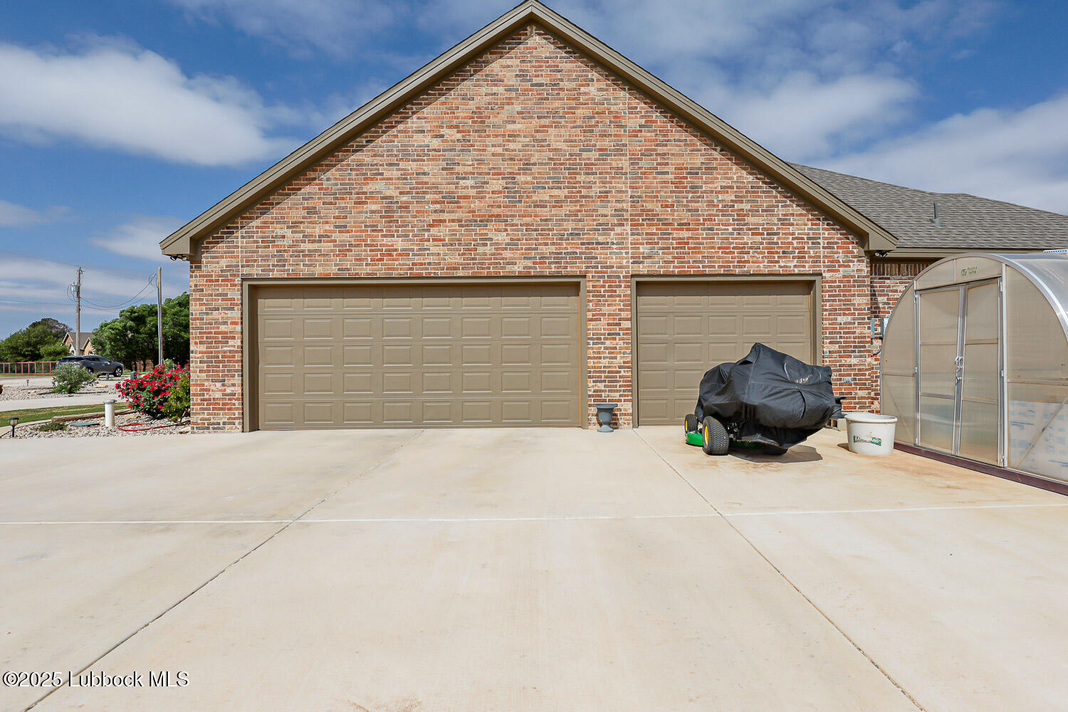 6611 Tiger Ropesville, TX 79358 - Photo 101 of 102 Garage