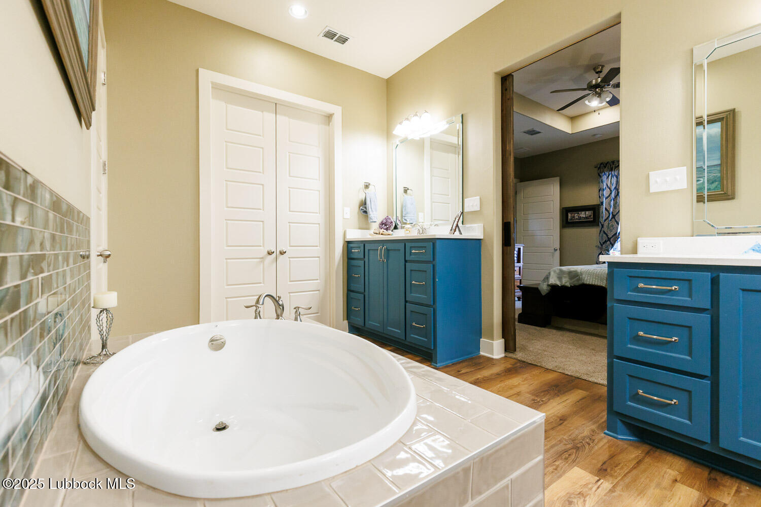 6611 Tiger Ropesville, TX 79358 - Photo 56 of 102 Primary Bathroom