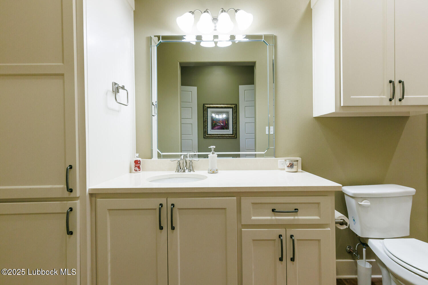 6611 Tiger Ropesville, TX 79358 - Photo 71 of 102 Second Bathroom