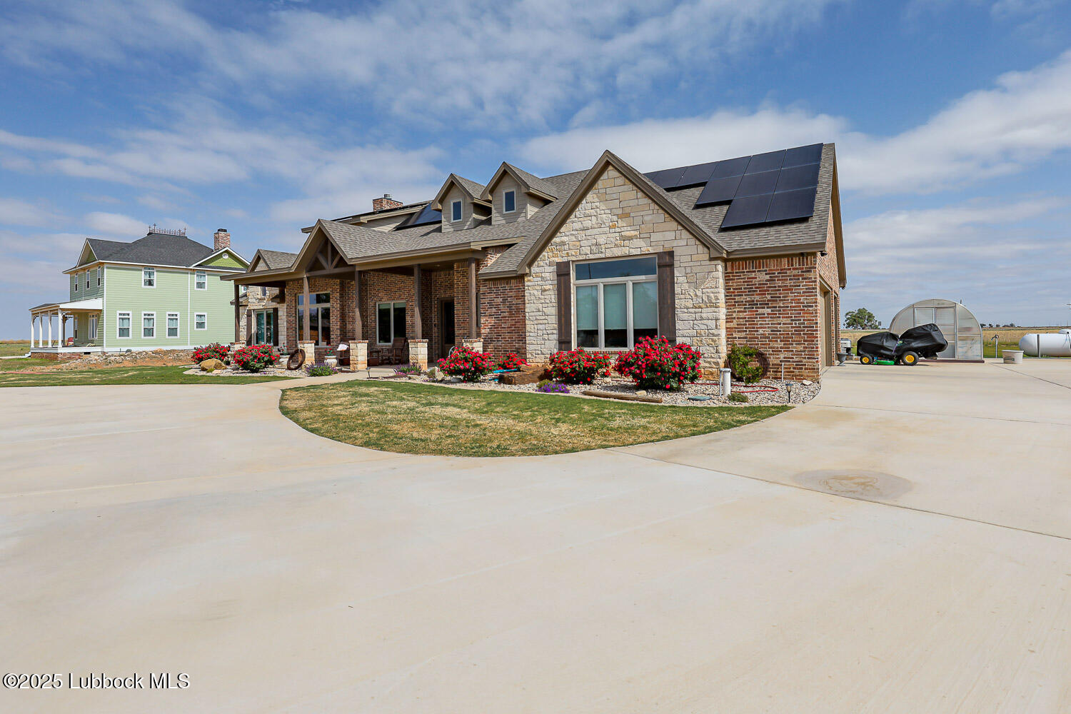 6611 Tiger Ropesville, TX 79358 - Photo 8 of 102 Front Exterior