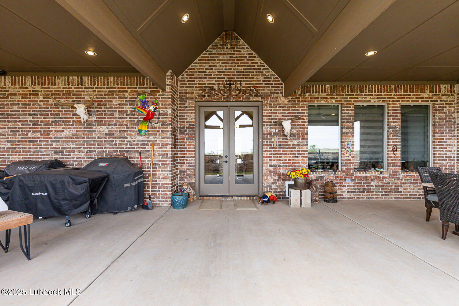 6611 Tiger Ropesville, TX 79358 - Photo 88 of 102 Covered Patio