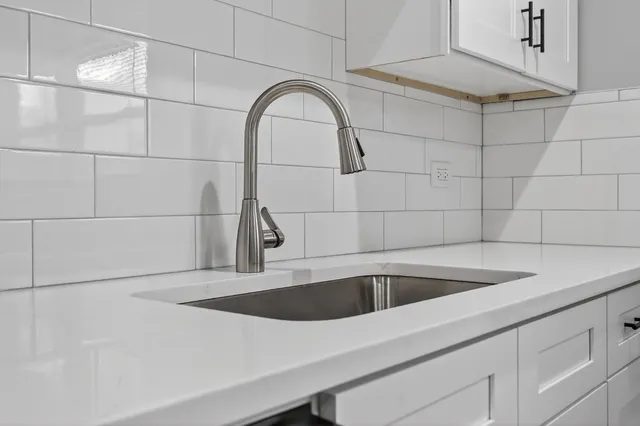 a close view of sink