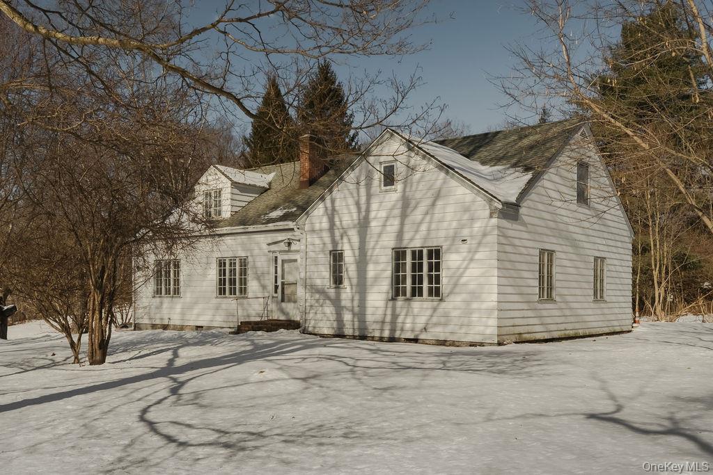 1539 Hollow Road Clinton Corners, NY 12514 - Photo 16 of 18