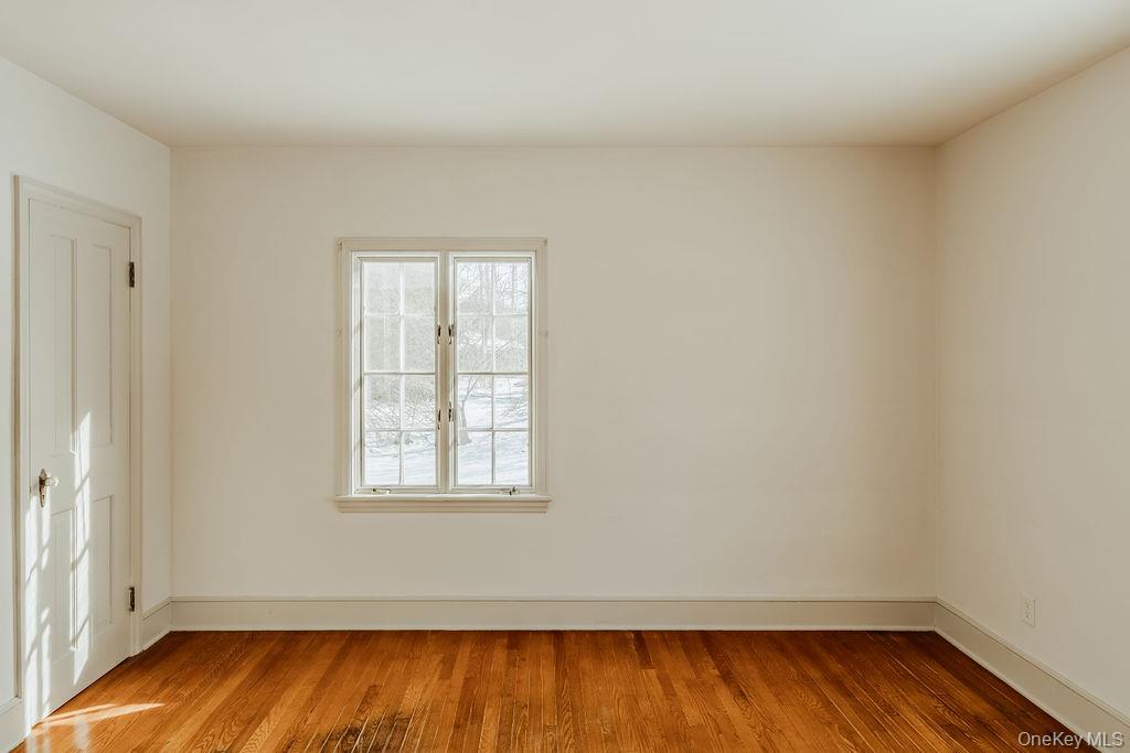 1539 Hollow Road Clinton Corners, NY 12514 - Photo 10 of 18