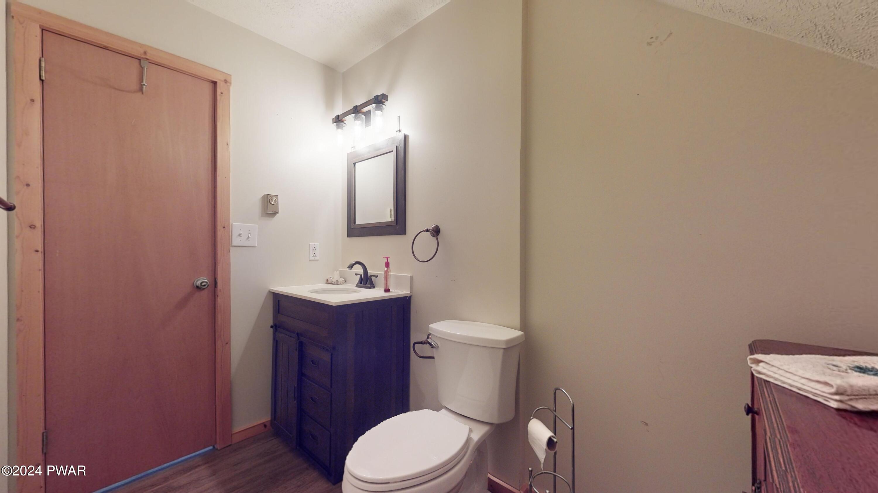 206 Black Bear Road Lake Ariel, PA 18436 - Photo 23 of 37