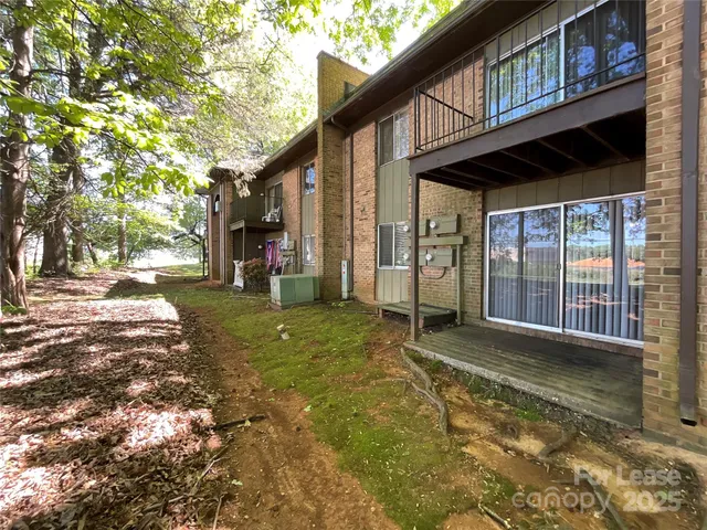 $845 | 338 Orchard Trace Lane, Unit 3, Charlotte, NC 28213