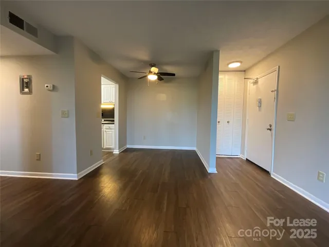 $845 | 338 Orchard Trace Lane, Unit 3, Charlotte, NC 28213