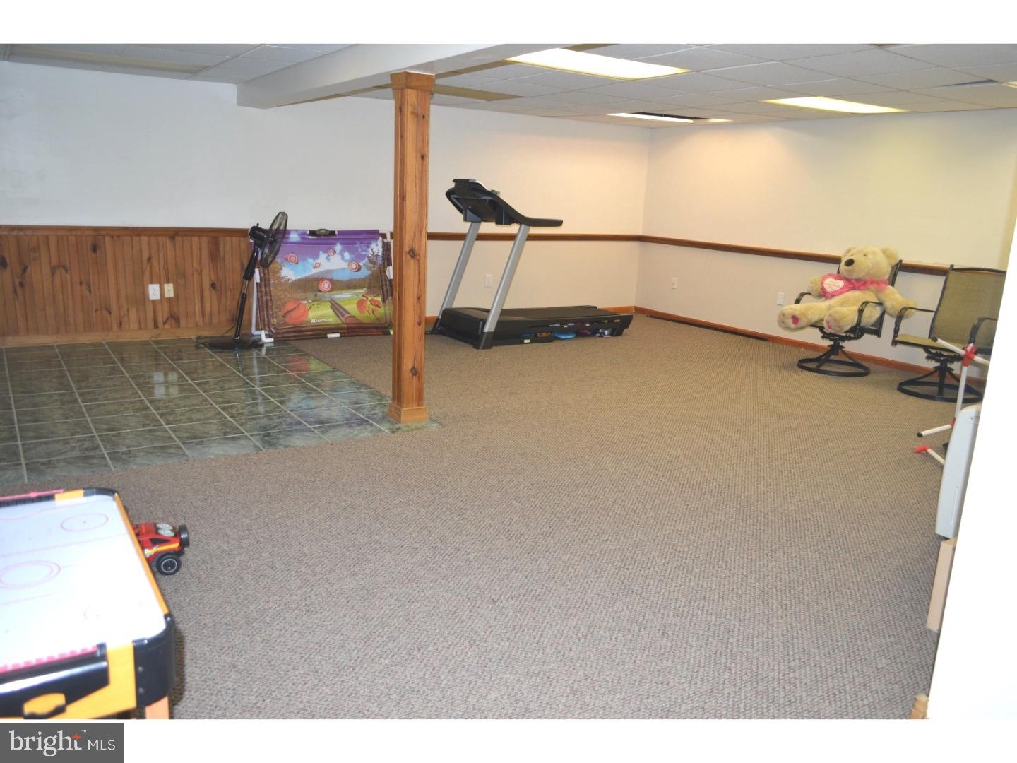 462 Doe Run Lane Springfield, PA 19064 - Photo 19 of 25 Basement - Finished