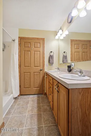 $389,900 | 137 Creamery Road, Blenheim, NY 12131