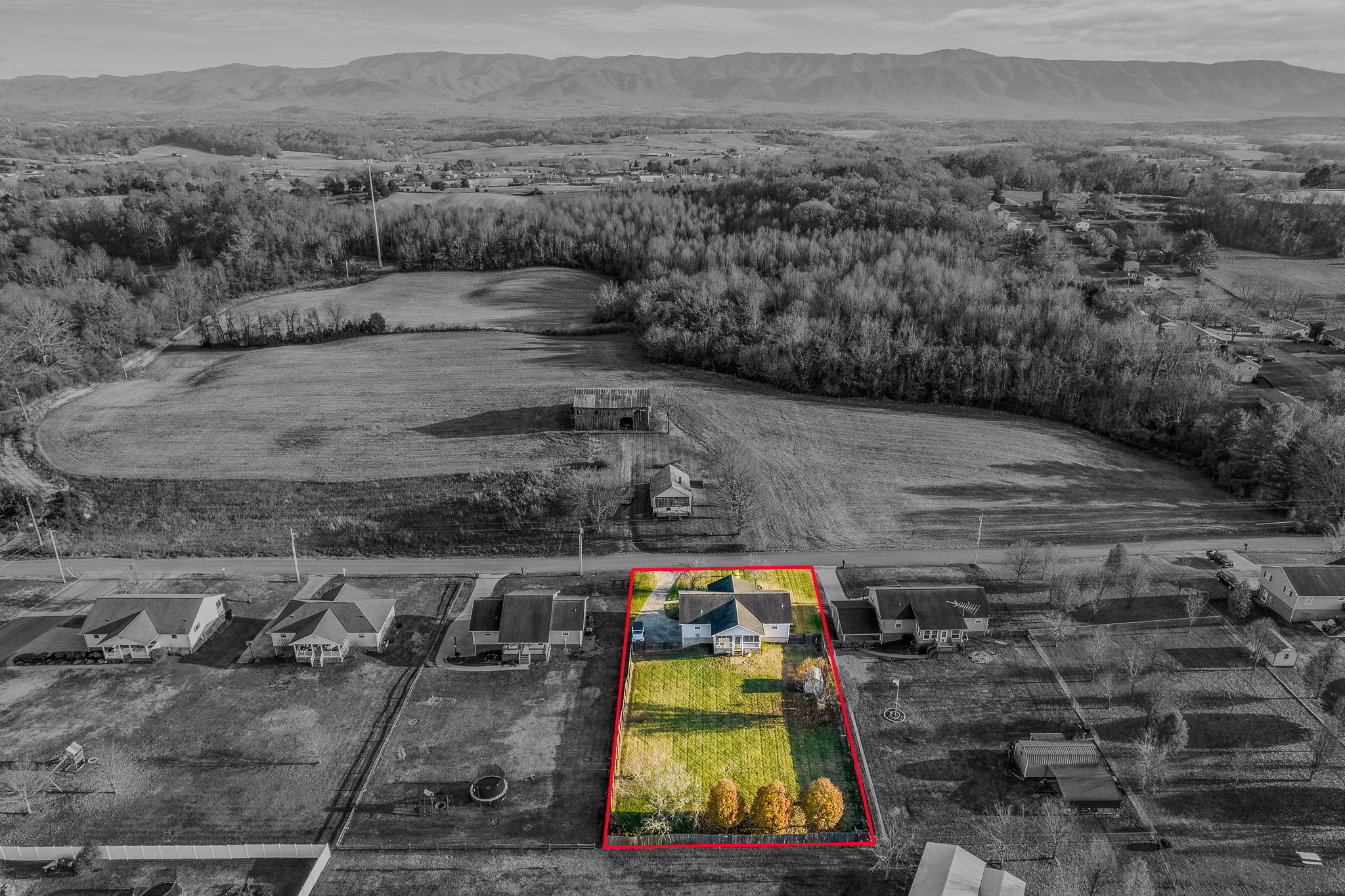 405 Pinto Road Greeneville, TN 37745 - Photo 3 of 30 2-web-or-mls-Pinto Rd 2
