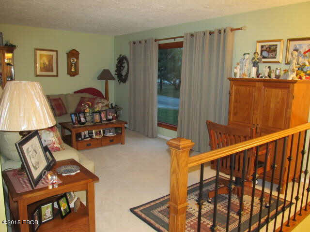 912 Airport Road Mount Vernon, IL 62864 - Photo 3 of 37