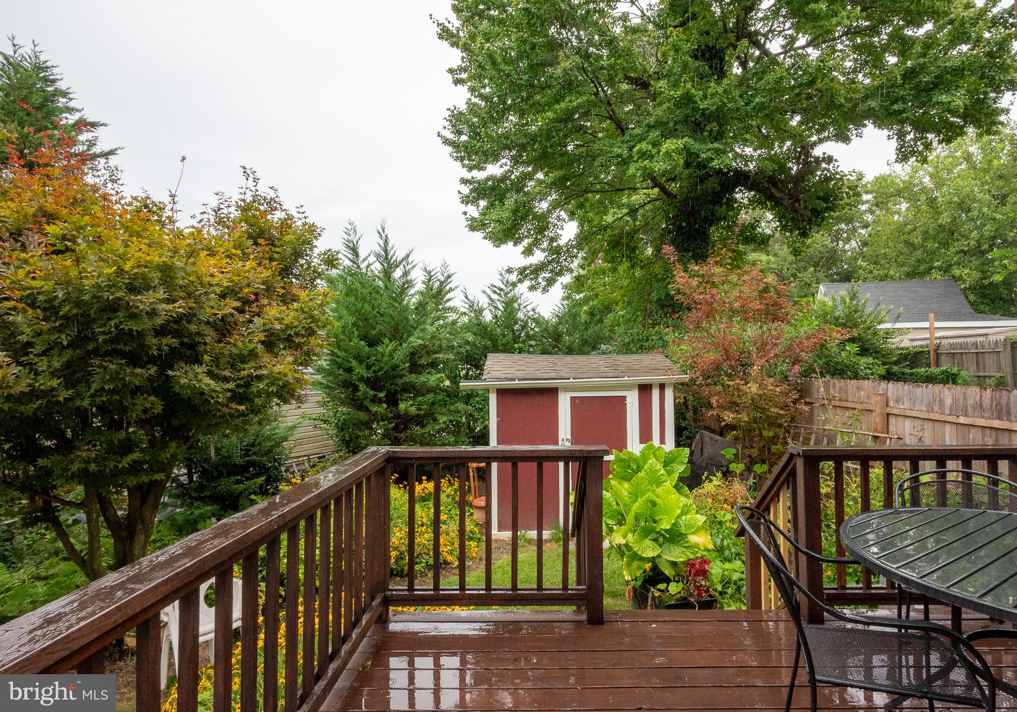 11904 Bluhill Road Silver Spring, MD 20902 - Photo 24 of 34 Deck