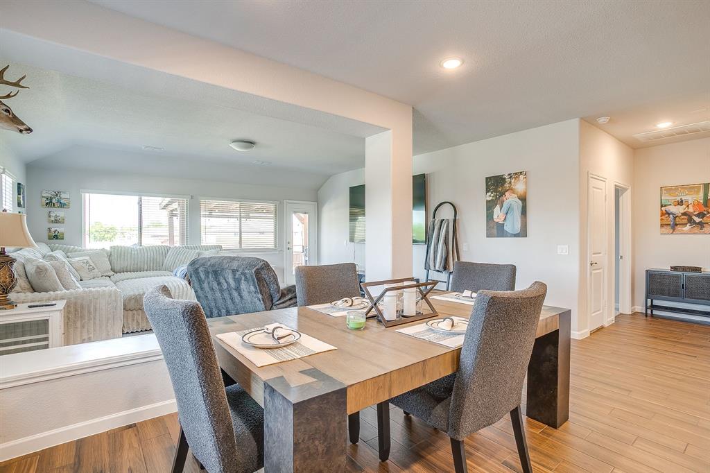 928 Ridgehurst Drive Godley, TX 76044 - Photo 13 of 40