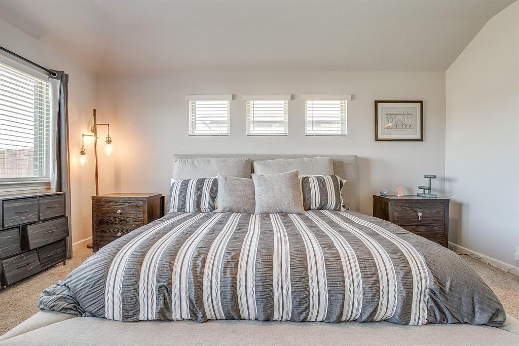 928 Ridgehurst Drive Godley, TX 76044 - Photo 18 of 40