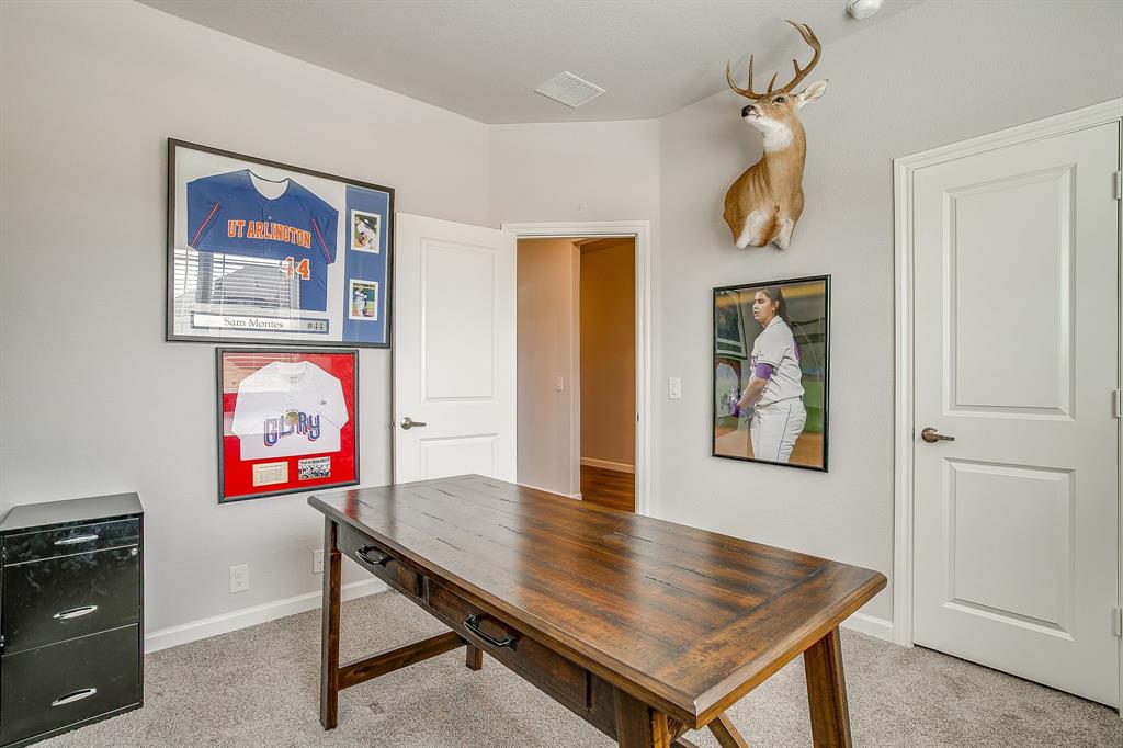 928 Ridgehurst Drive Godley, TX 76044 - Photo 27 of 40