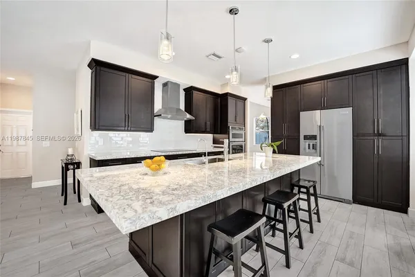 $1,125,000 | 484 Cambridge Drive, Weston, FL 33326