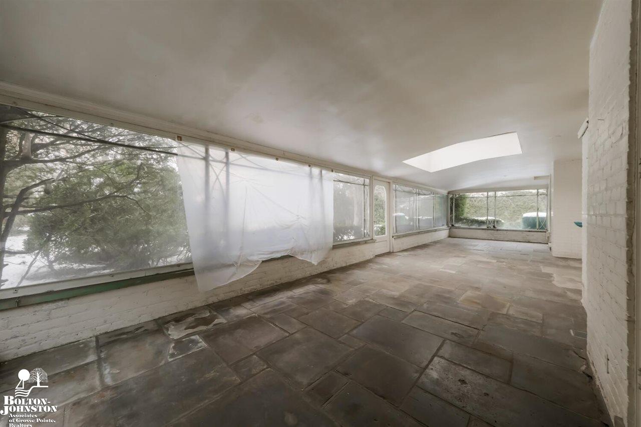 193 Ridge Road Grosse Pointe Farms, MI 48236 - Photo 19 of 60
