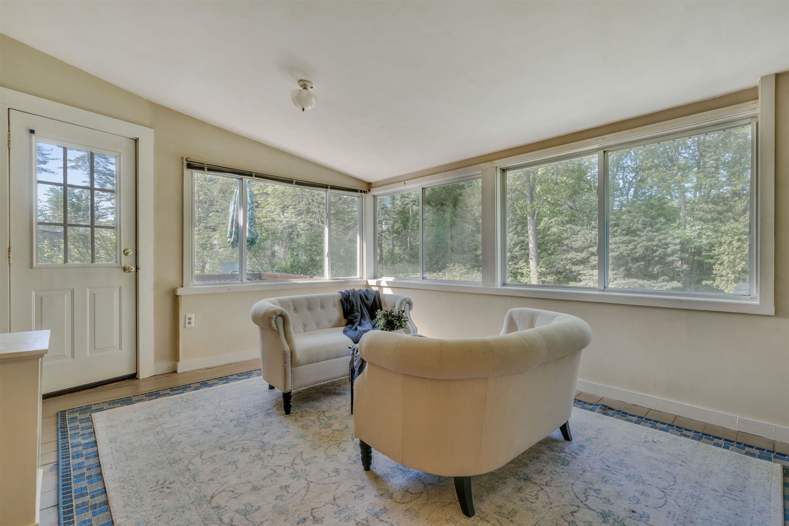 173 Winnacunnet Road Hampton, NH 03842 - Photo 15 of 41