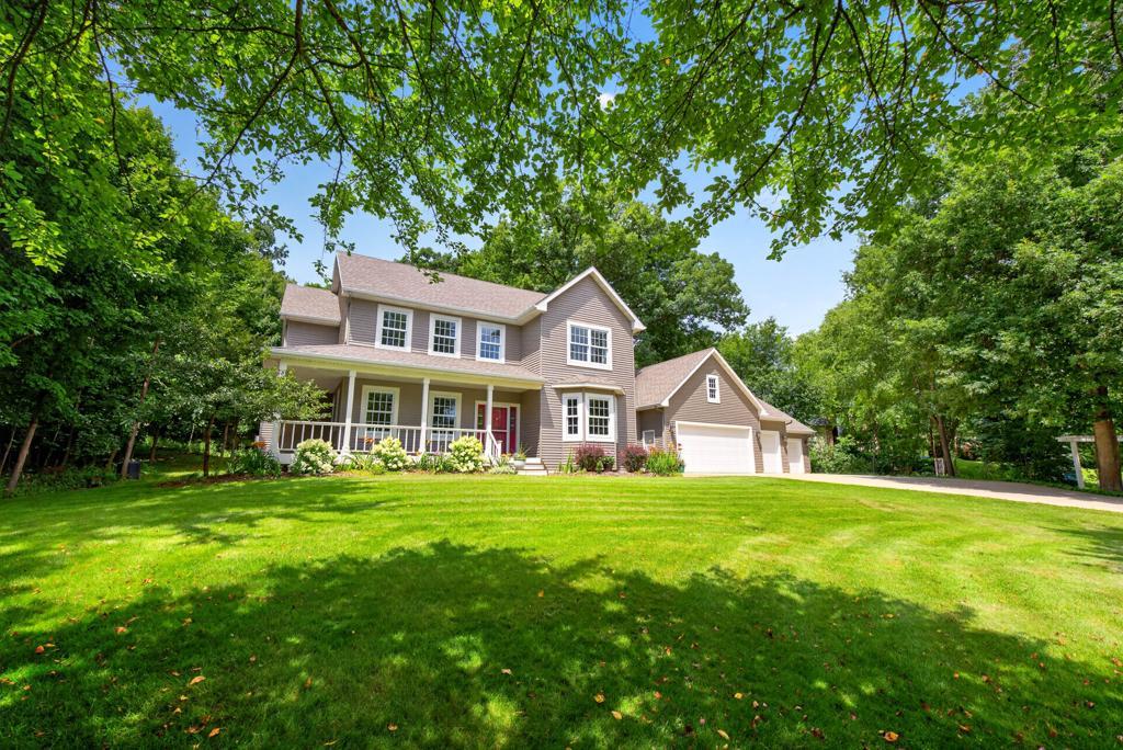 6907 Bluff Lane Northwest Rochester, MN 55901 - Photo 4 of 99 Gallery Image 4
