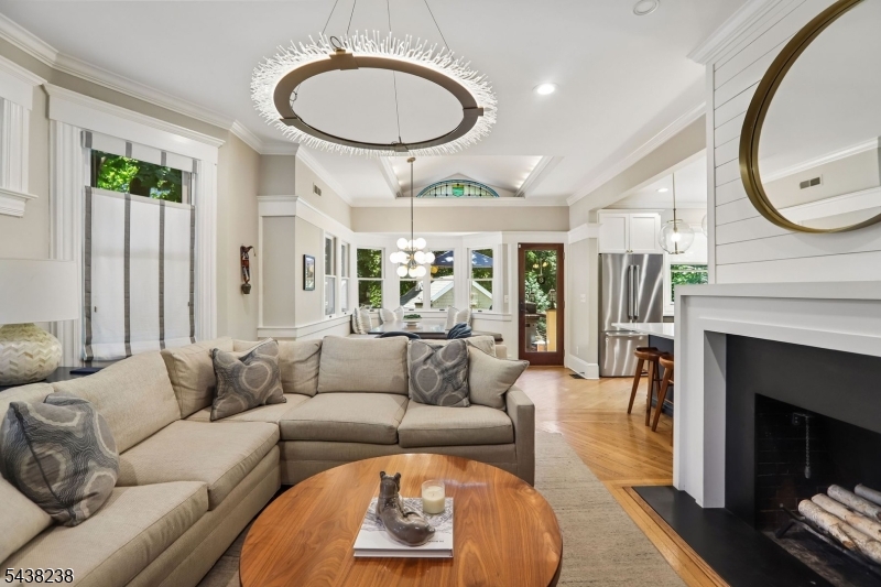 22 Oak Ridge Avenue Summit, NJ 07901 - Photo 20 of 38
