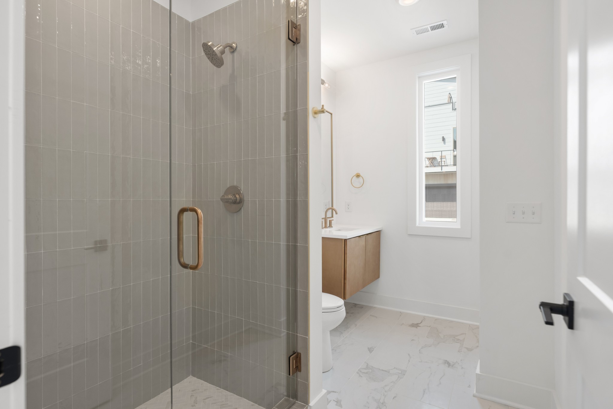 3026 Edwin Street Nashville, TN 37207 - Photo 21 of 48 a bathroom with a shower
