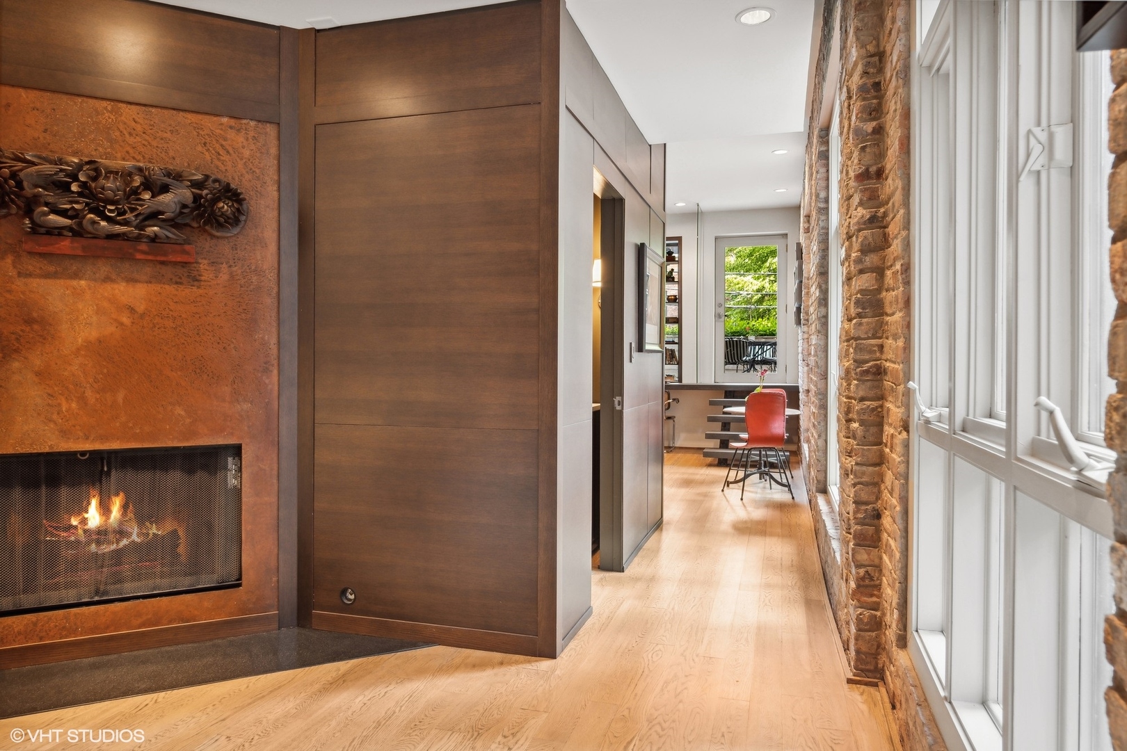 24 East Division Street Chicago, IL 60610 - Photo 16 of 52