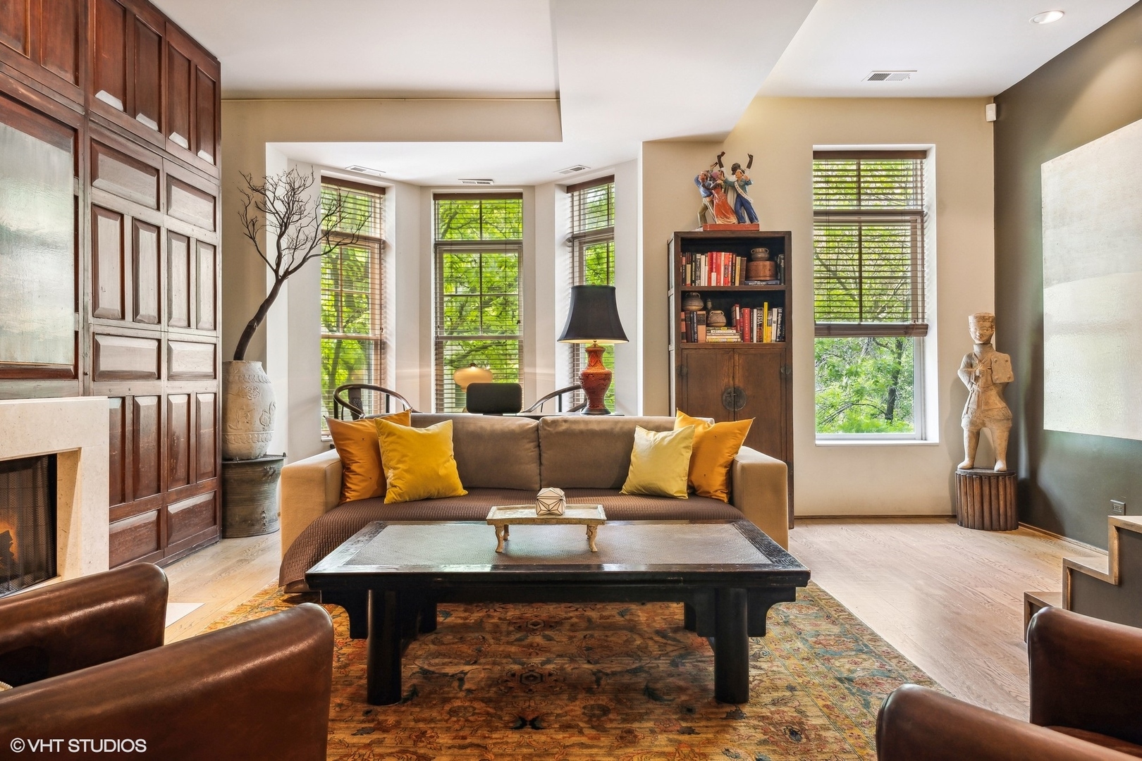 24 East Division Street Chicago, IL 60610 - Photo 45 of 52 a living room with furniture and a large window