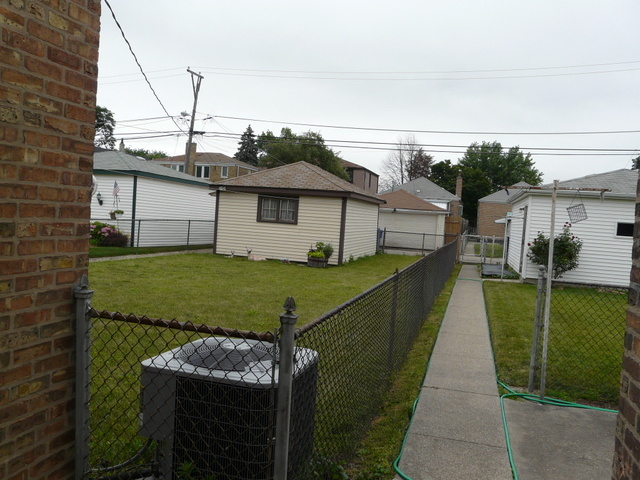 5551 South Kenneth Avenue Chicago, IL 60629 - Photo 13 of 13