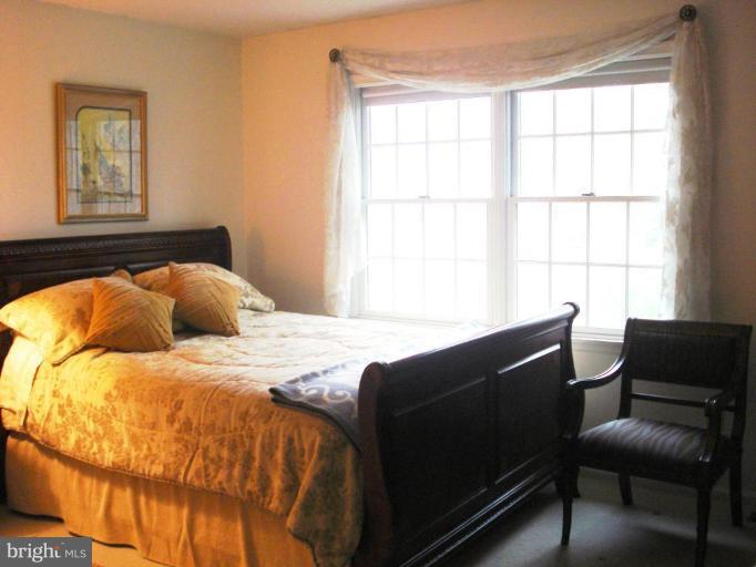 8302 Lindside Way Springfield, VA 22153 - Photo 14 of 21 Bedroom #1