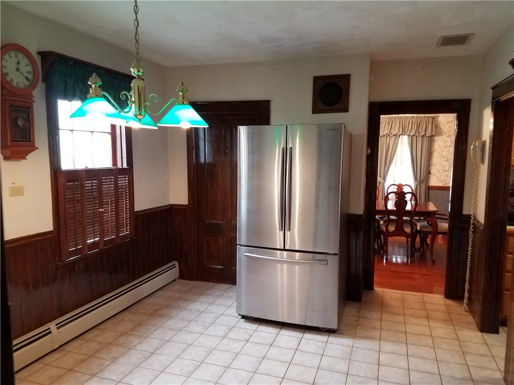 148 Bloomfield Street Pawtucket, RI 02861 - Photo 8 of 19 Gallery Image 8