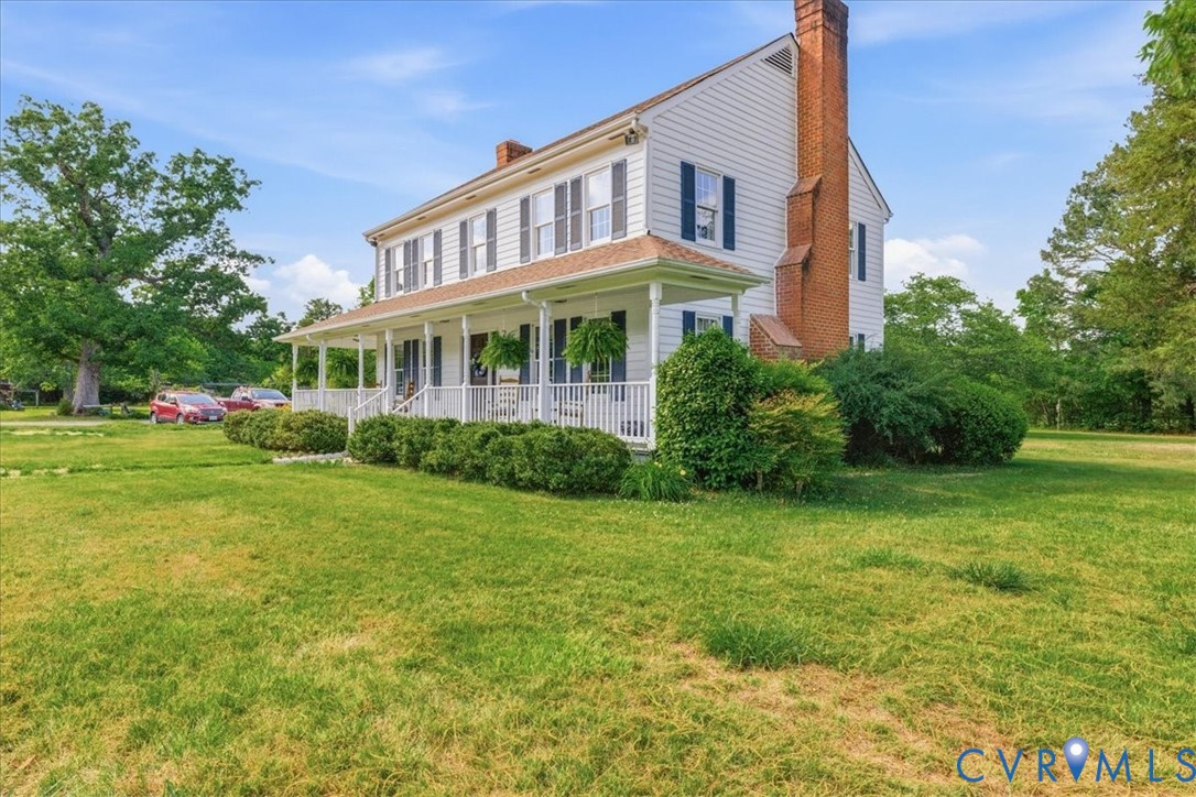 15414 Sunnybrook Road Petersburg, VA 23805 - Photo 5 of 29 a view of a house with a yard