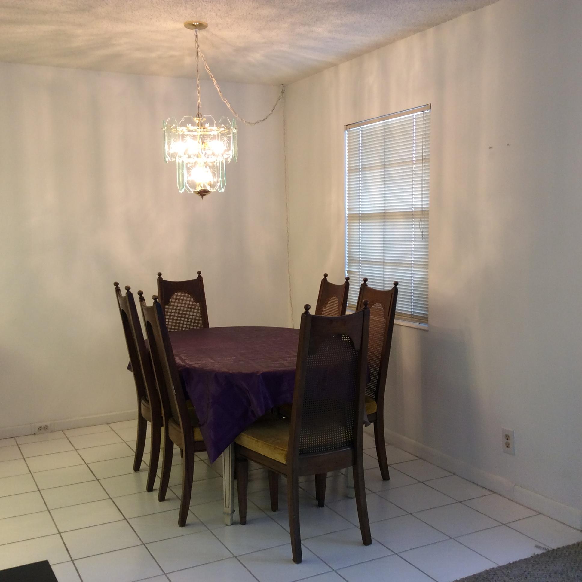 1052 Newcastle A Boca Raton, FL 33434 - Photo 3 of 12 Dining Room