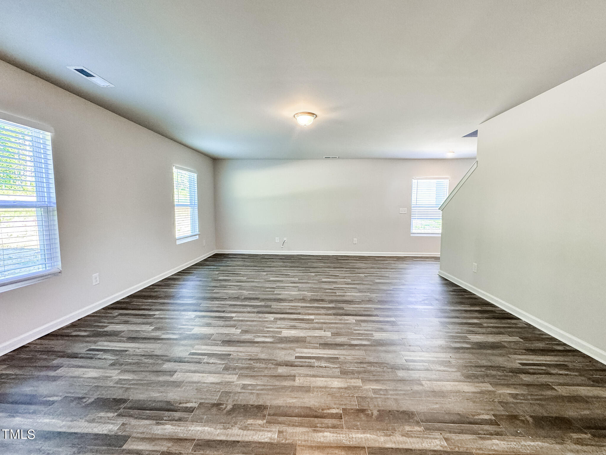 378 East Waycliff Road Henderson, NC 27537 - Photo 6 of 23 4 (3)