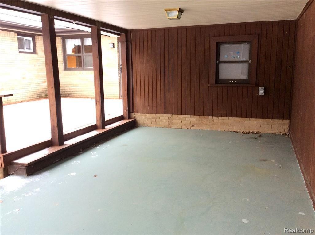 15125 Eddy Lake Road Fenton, MI 48430 - Photo 30 of 59 IMG_1020.jpg