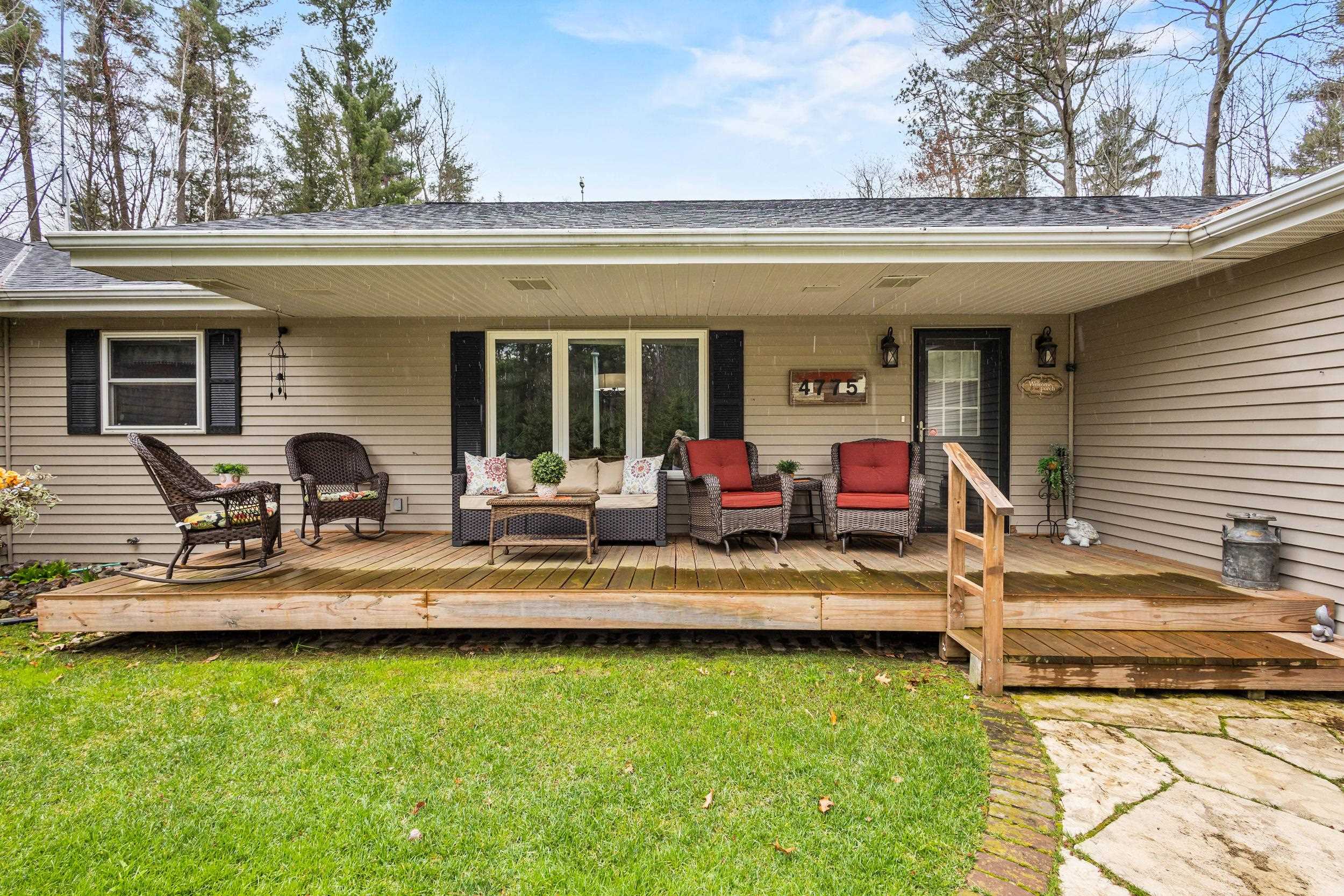4775 Pine Ridge Trail Abrams, WI 54101 - Photo 9 of 90