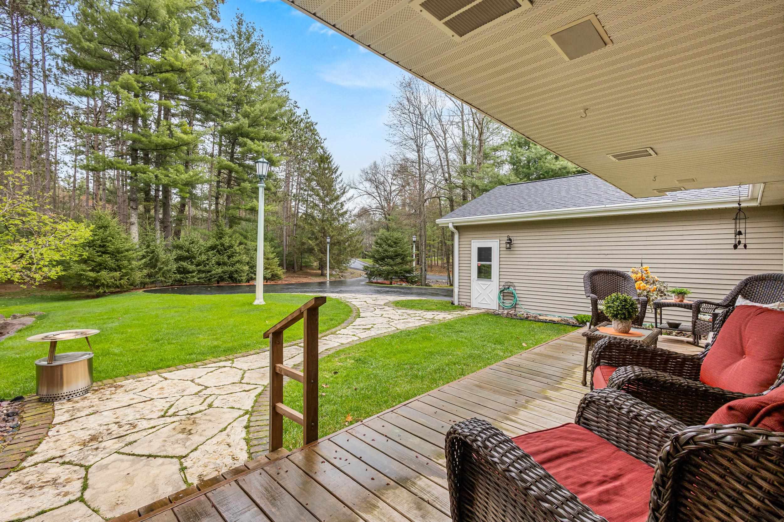 4775 Pine Ridge Trail Abrams, WI 54101 - Photo 10 of 90