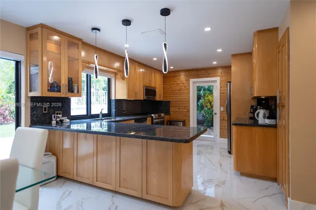 $4,100 | 13565 Southwest 116th Terrace, Miami, FL 33186