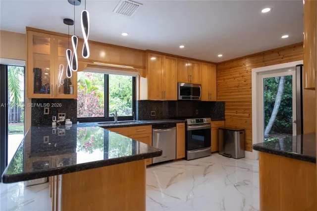 $4,100 | 13565 Southwest 116th Terrace, Miami, FL 33186