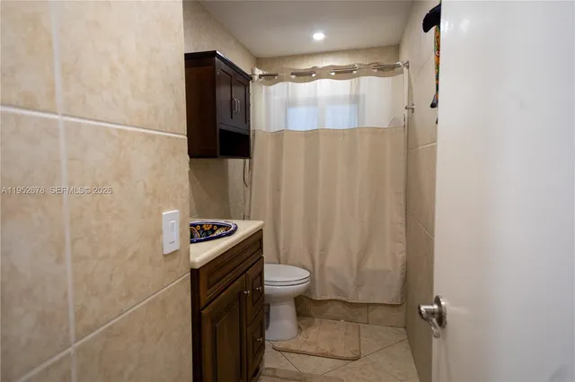 $4,100 | 13565 Southwest 116th Terrace, Miami, FL 33186